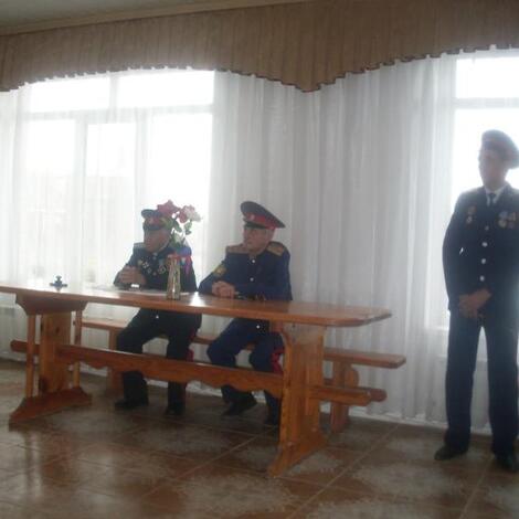 Казачий круг Хутора Платовский.