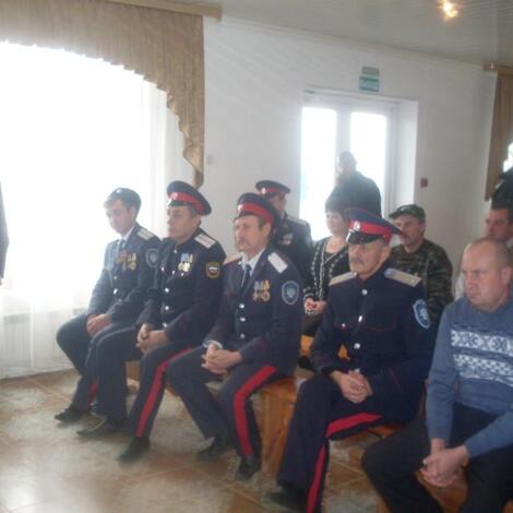 Казачий круг Хутора Платовский.